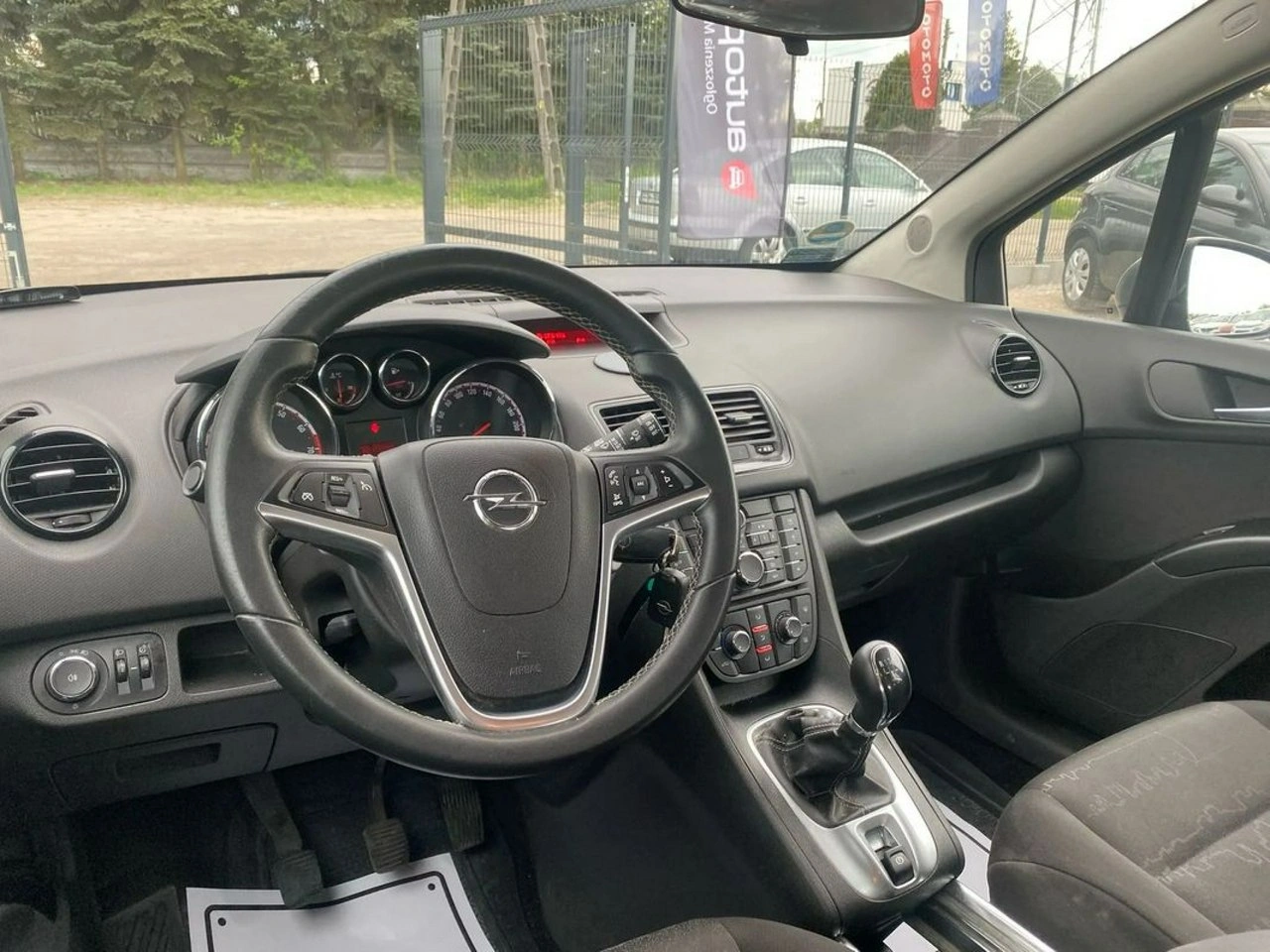 Opel Meriva - Zdjęcie 14