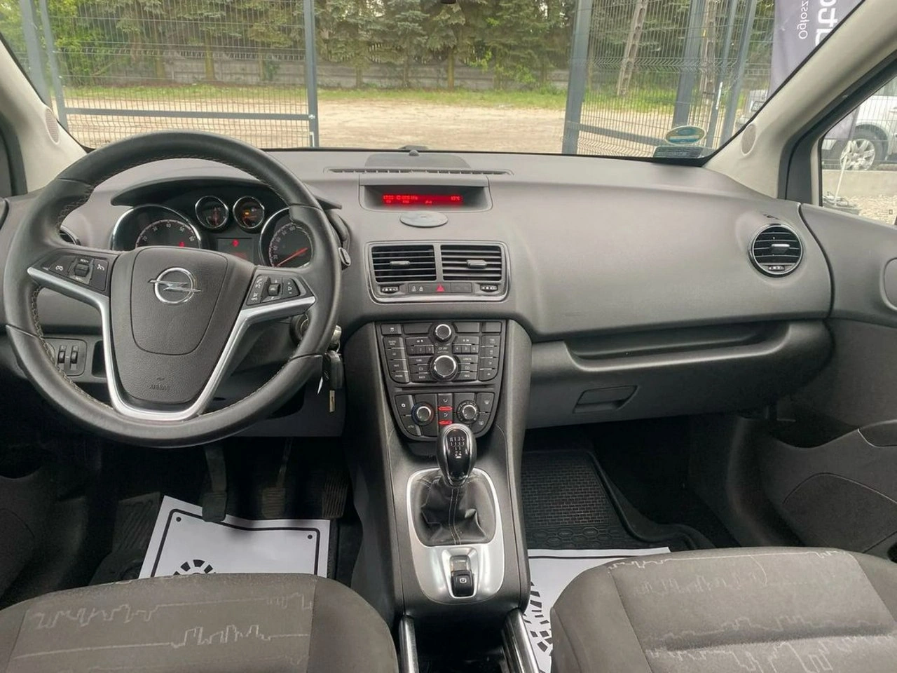 Opel Meriva - Zdjęcie 15