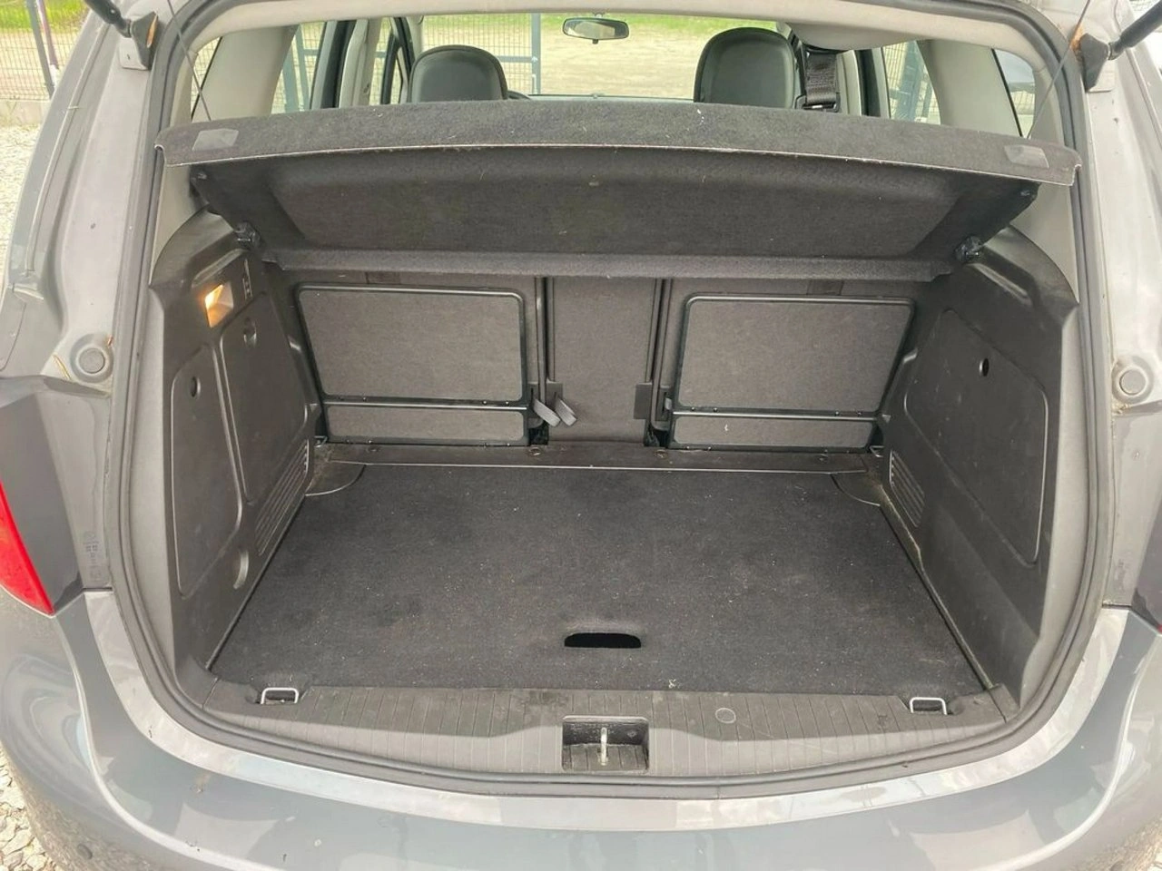 Opel Meriva - Zdjęcie 22