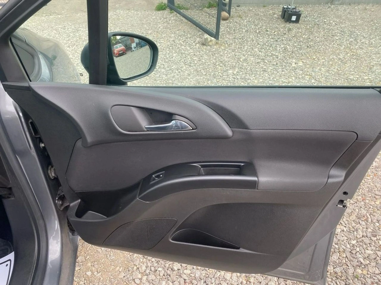 Opel Meriva - Zdjęcie 26