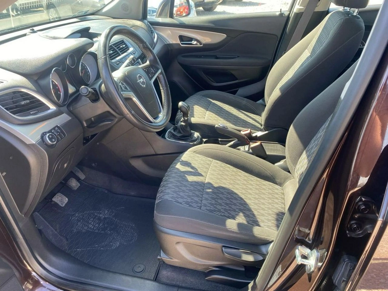 Opel Mokka - Zdjęcie 12