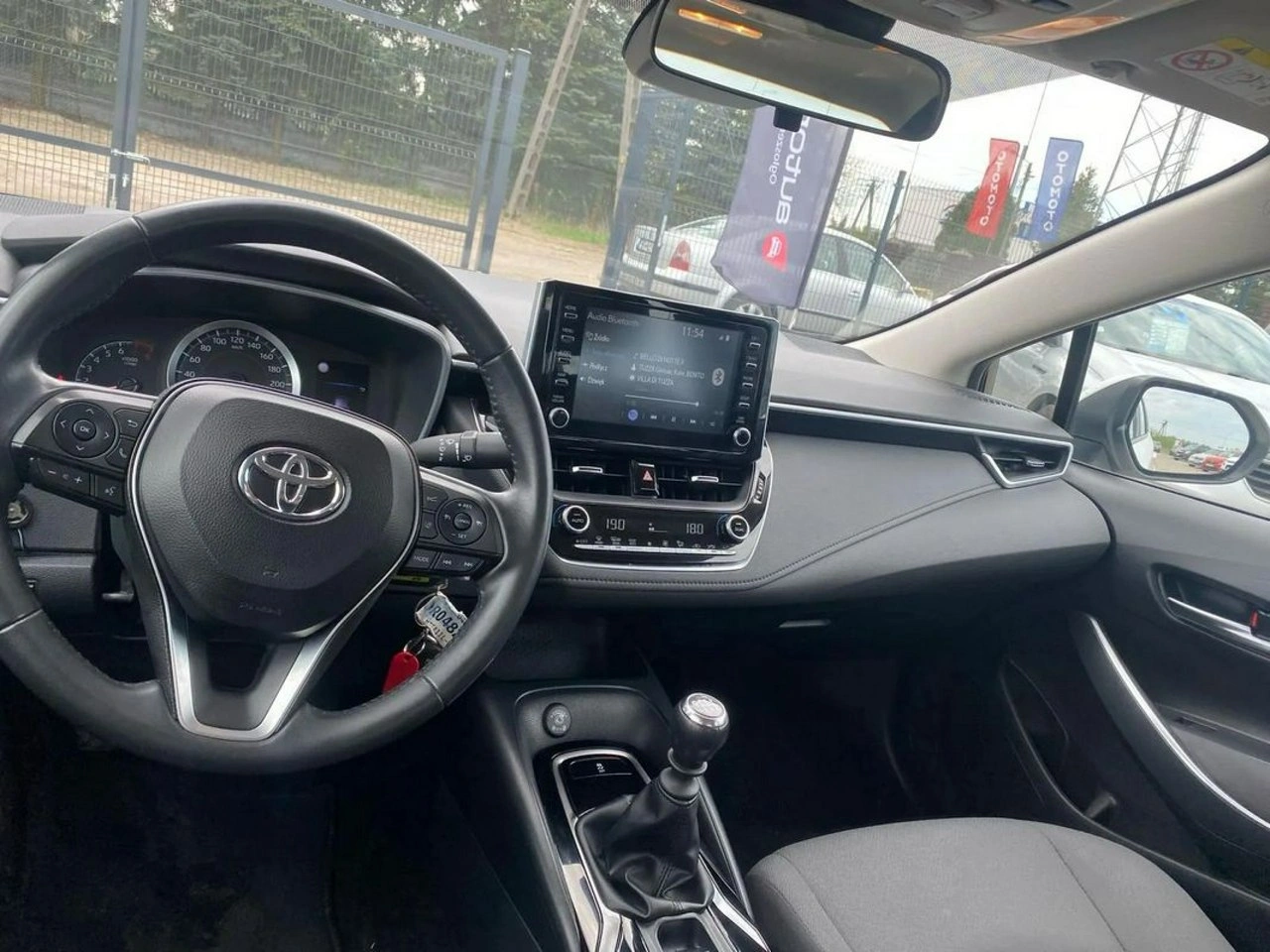 Toyota Corolla - Zdjęcie 14