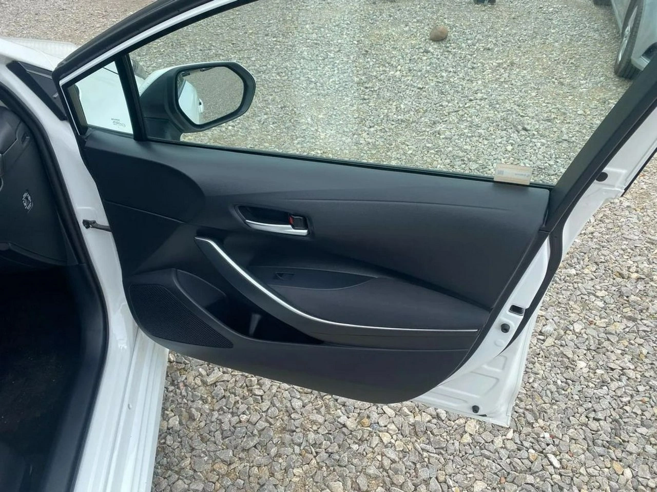 Toyota Corolla - Zdjęcie 25