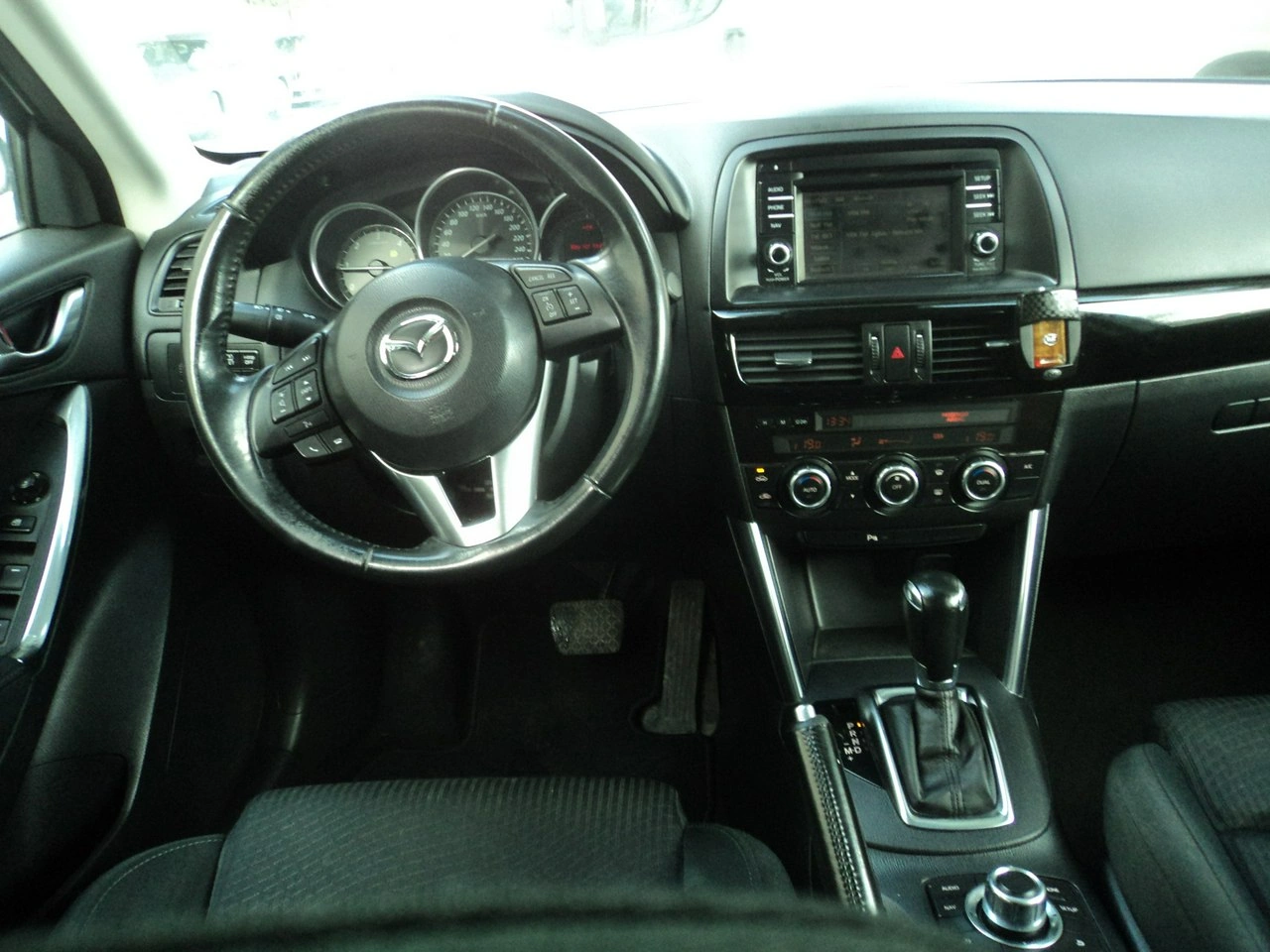 Mazda CX-5 - Zdjęcie 8
