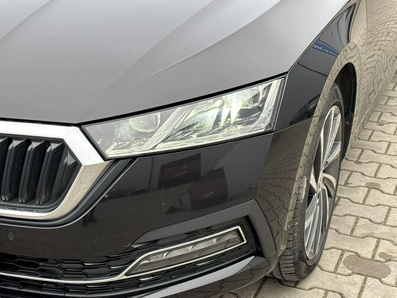 Skoda Octavia - Zdjęcie 8