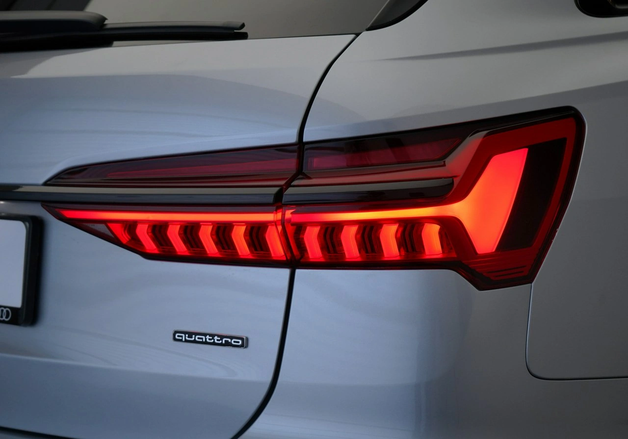 Audi A6 - Zdjęcie 11