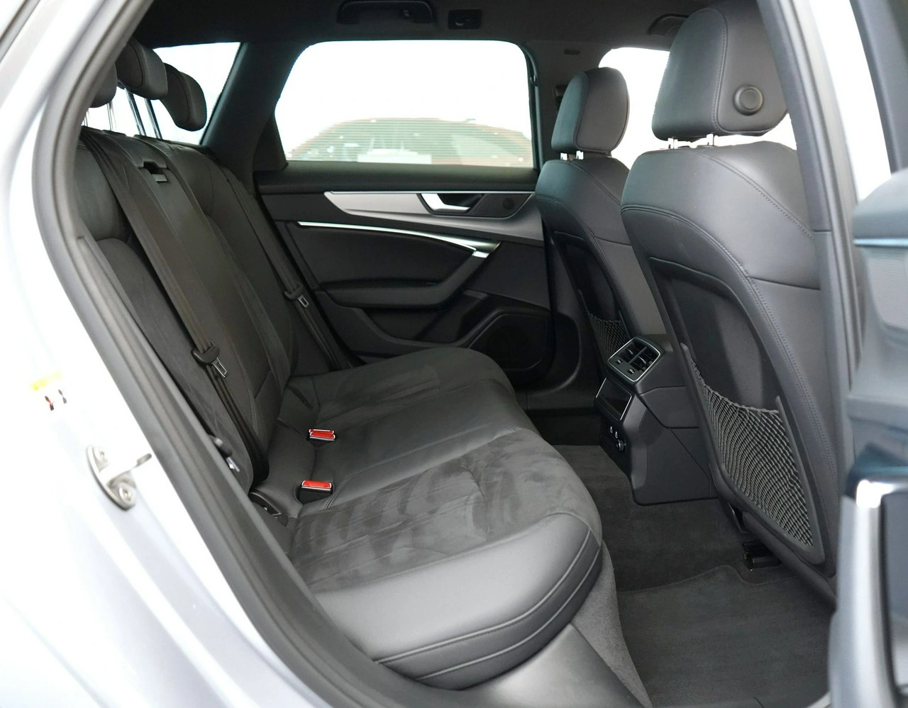 Audi A6 - Zdjęcie 32