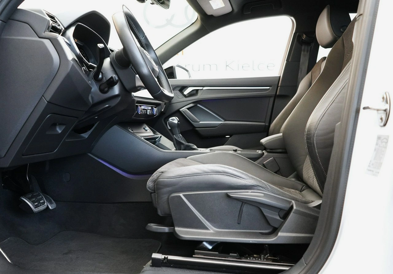 Audi Q3 - Zdjęcie 17
