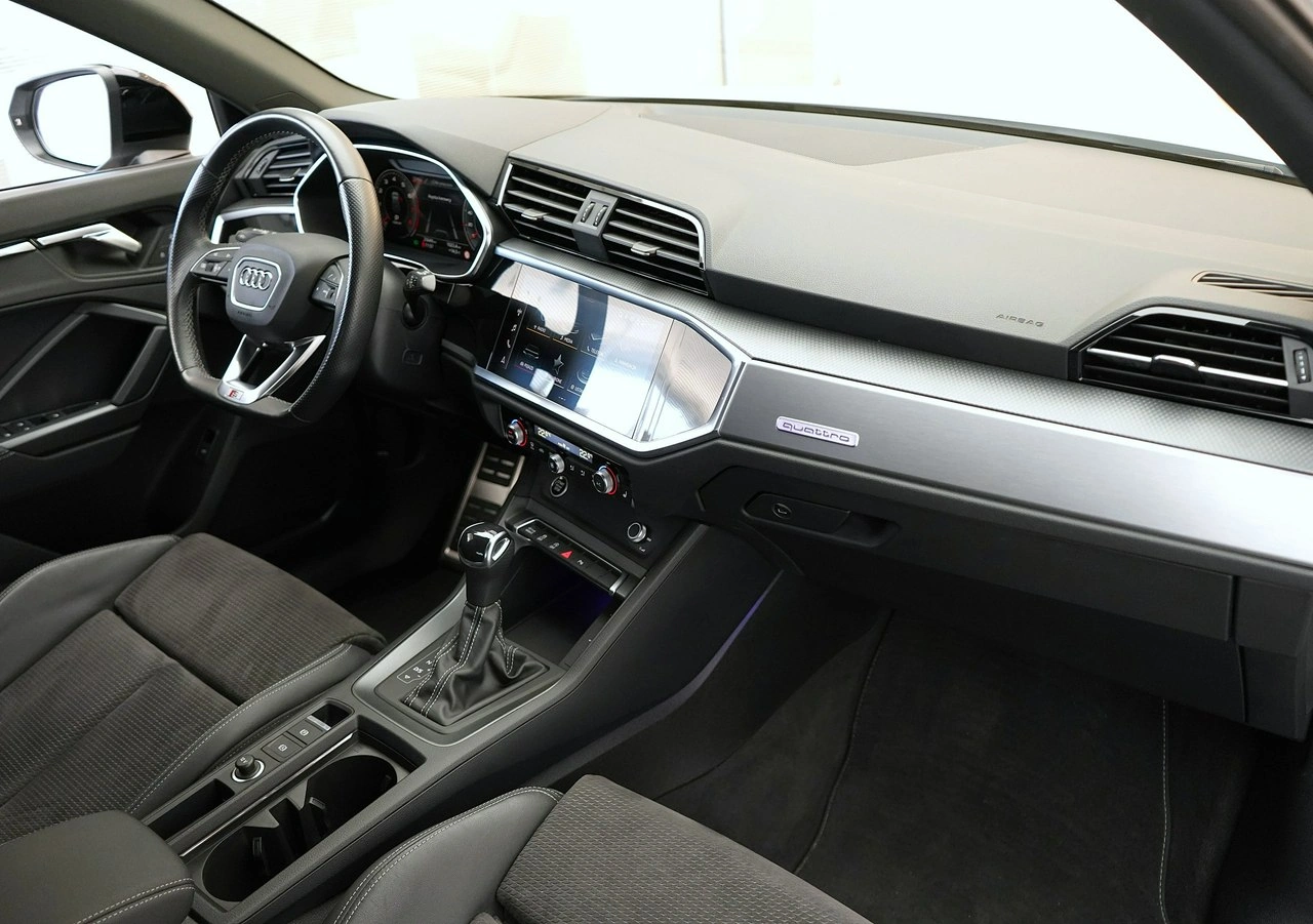 Audi Q3 - Zdjęcie 27