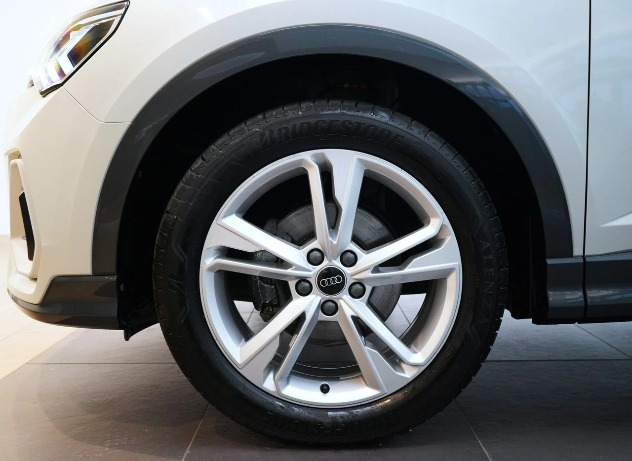 Audi Q3 - Zdjęcie 8