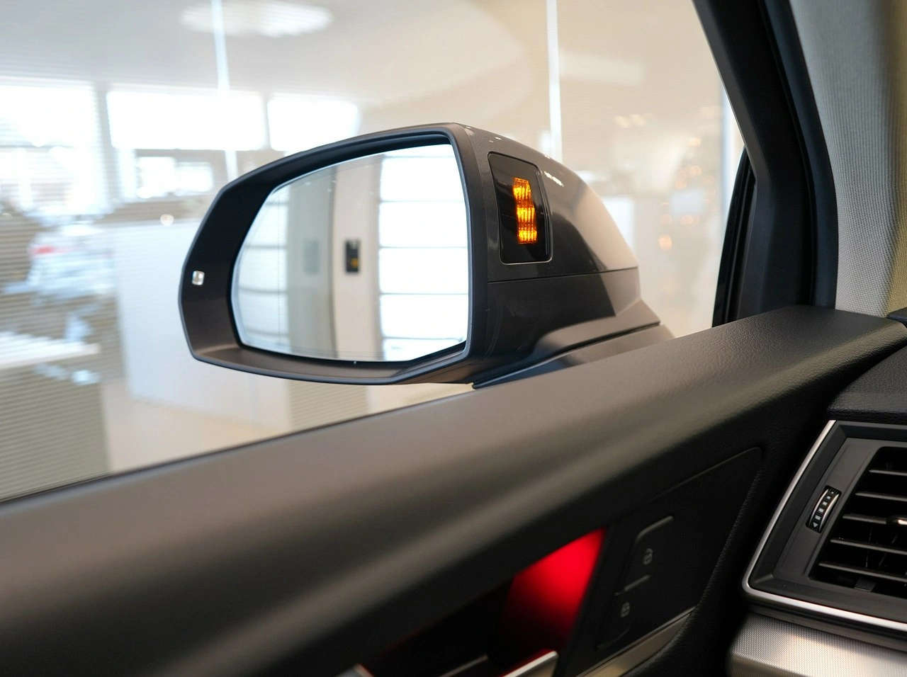 Audi Q5 - Zdjęcie 13