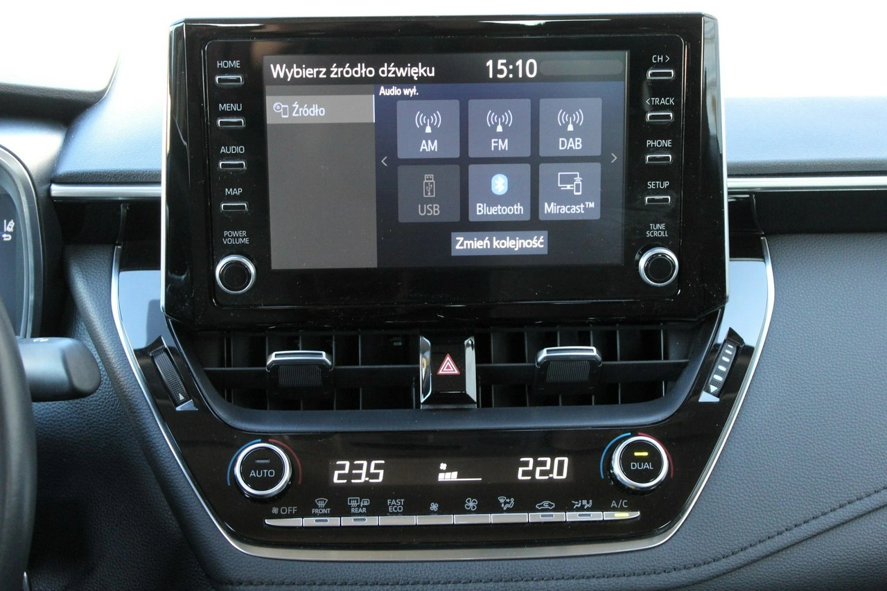 Toyota Corolla - Zdjęcie 17