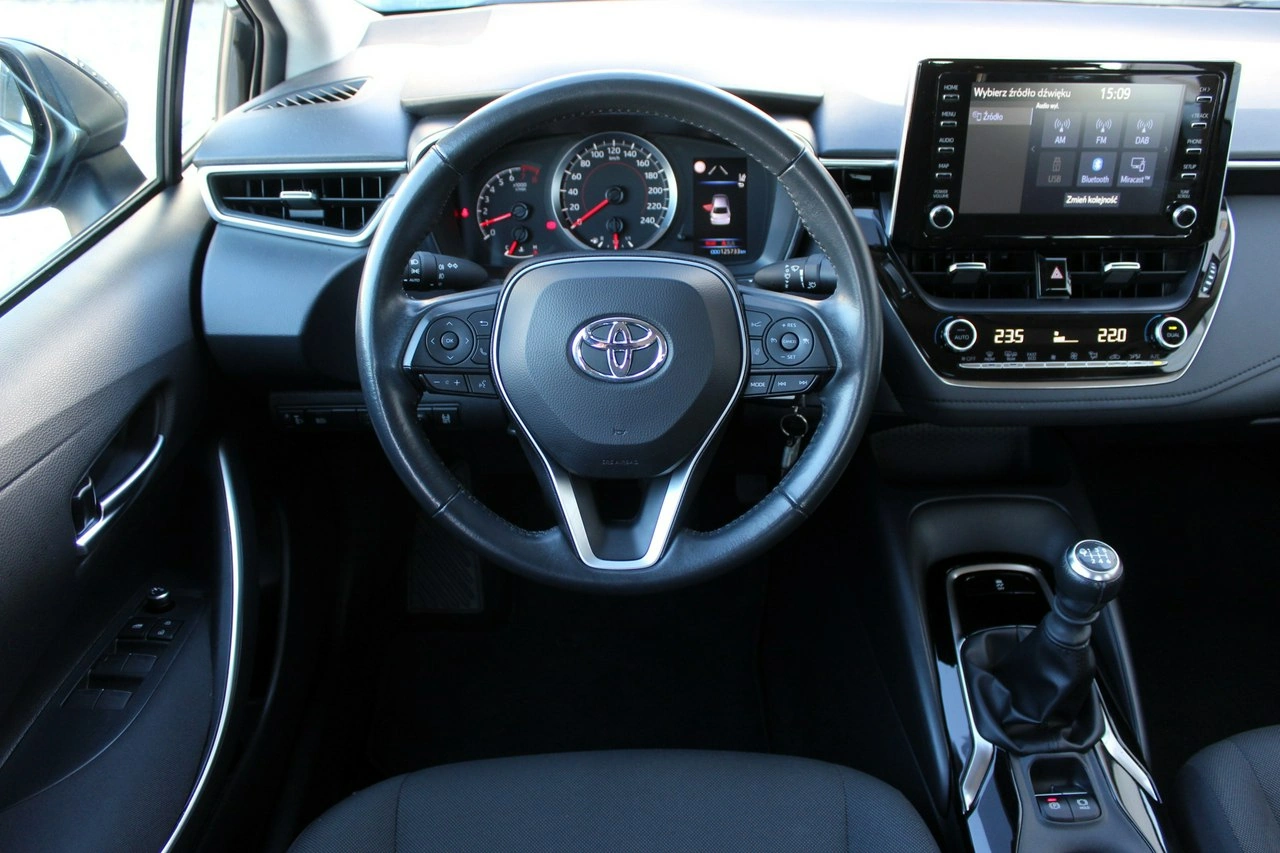 Toyota Corolla - Zdjęcie 8