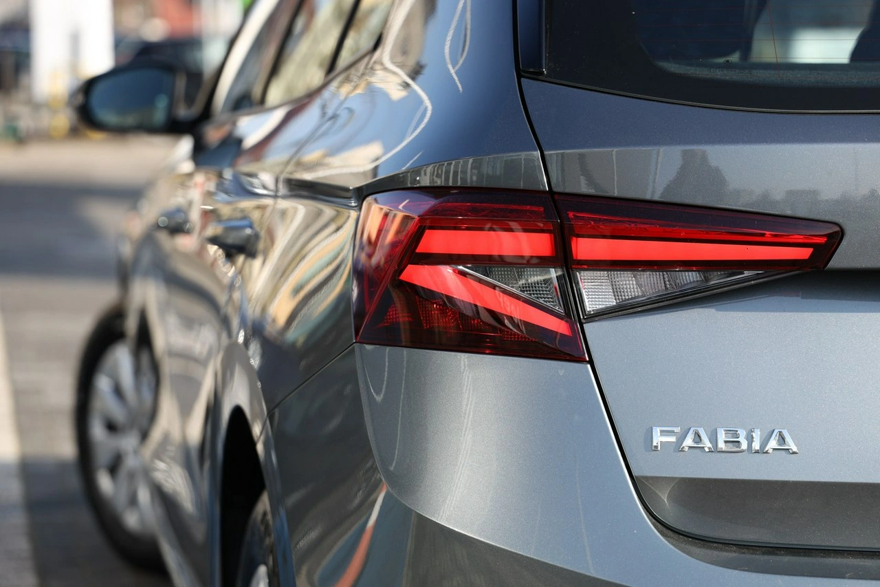 Skoda Fabia - Zdjęcie 8