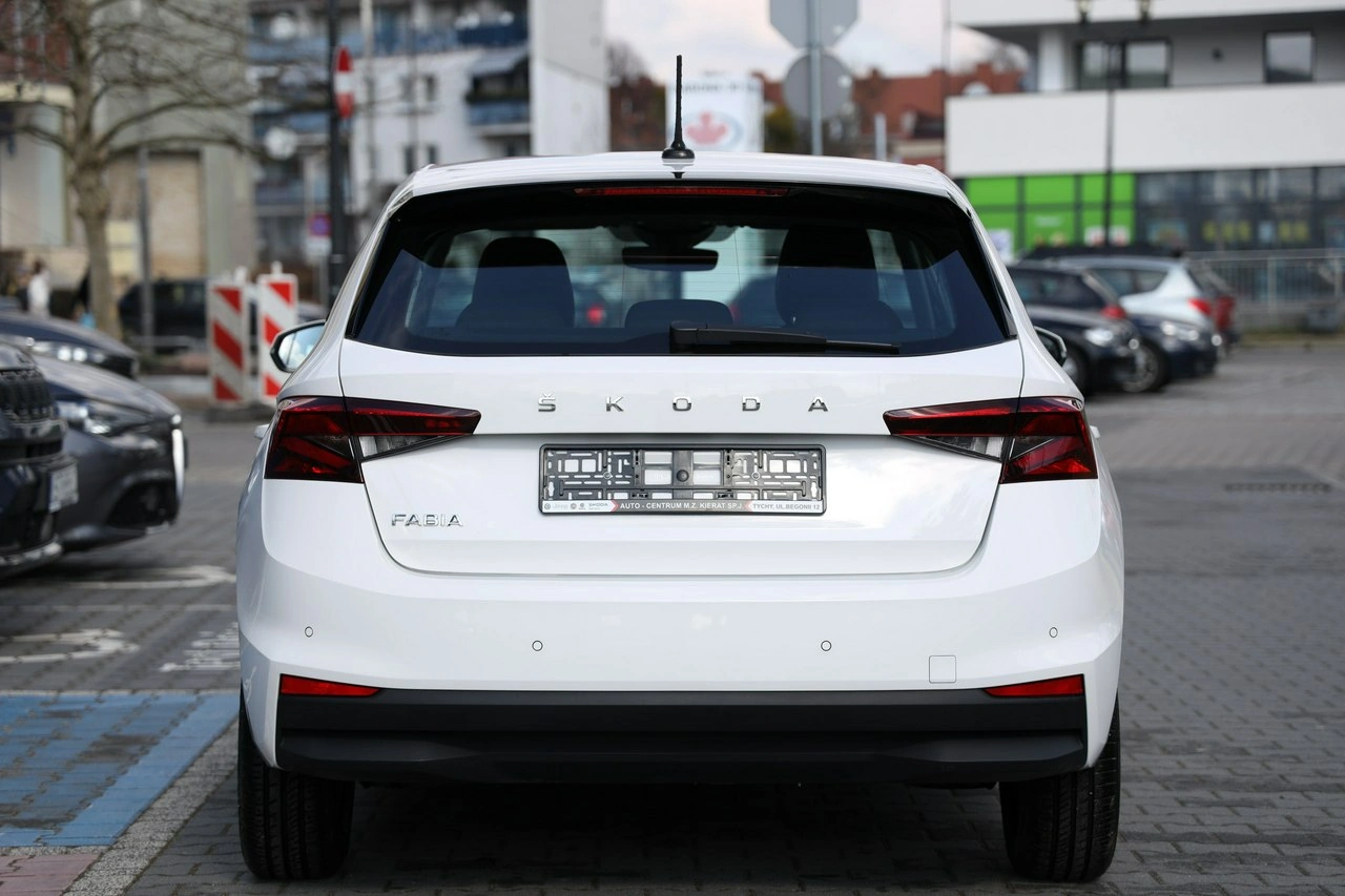 Skoda Fabia - Zdjęcie 5