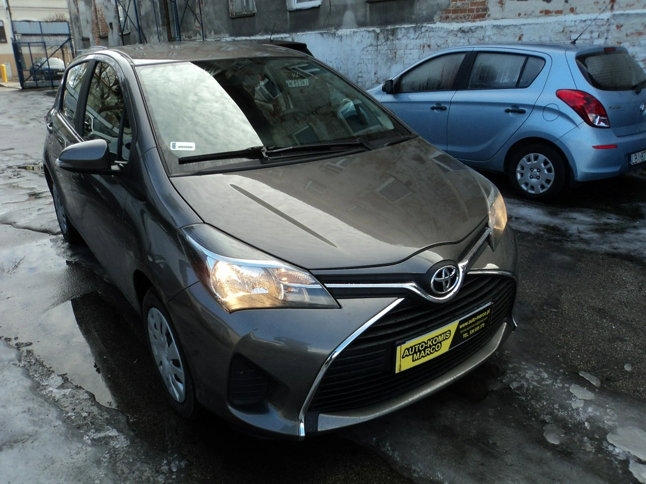 Toyota Yaris - Zdjęcie 1