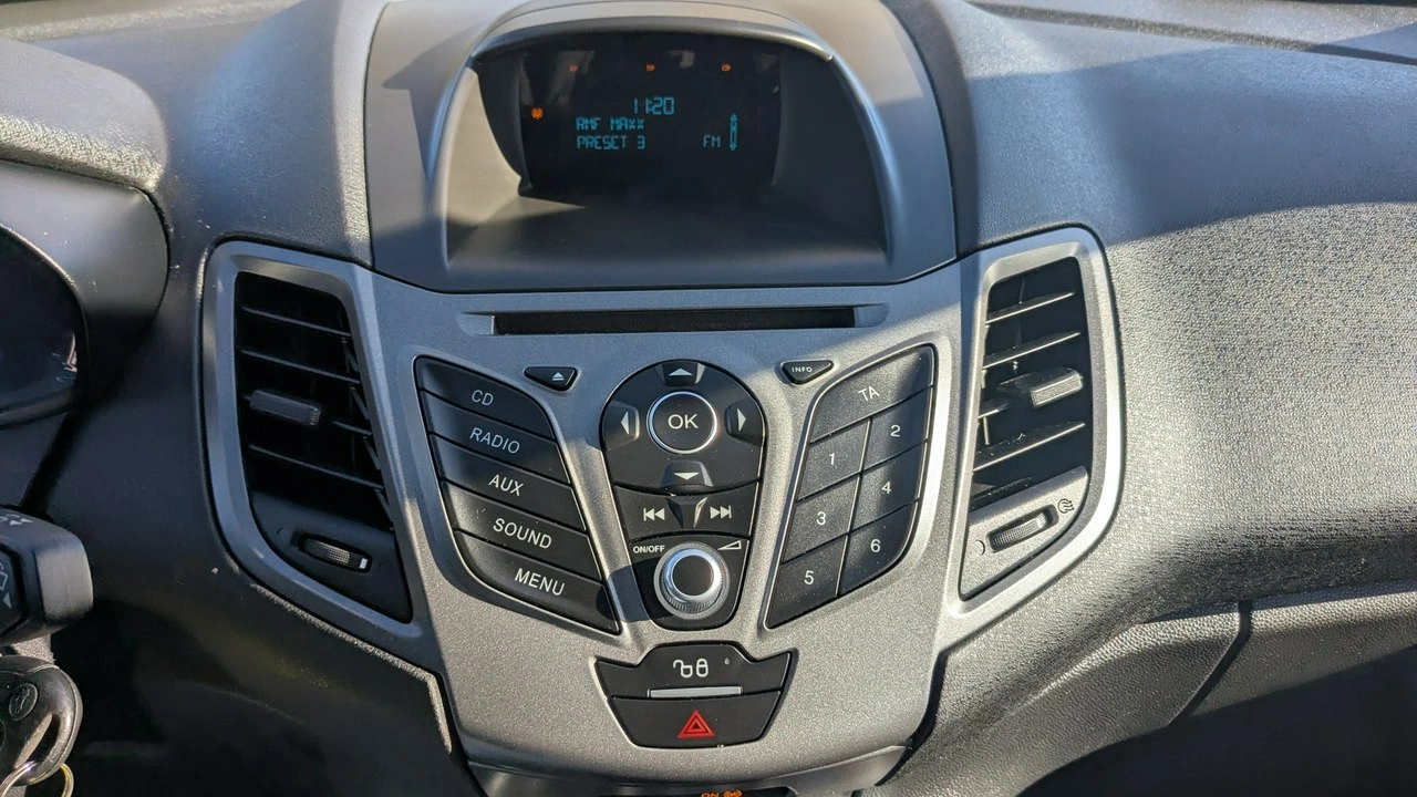 Ford Fiesta - Zdjęcie 23