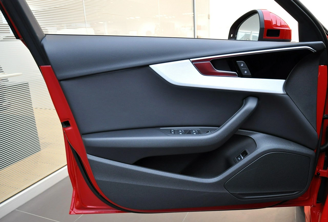 Audi A4 - Zdjęcie 12