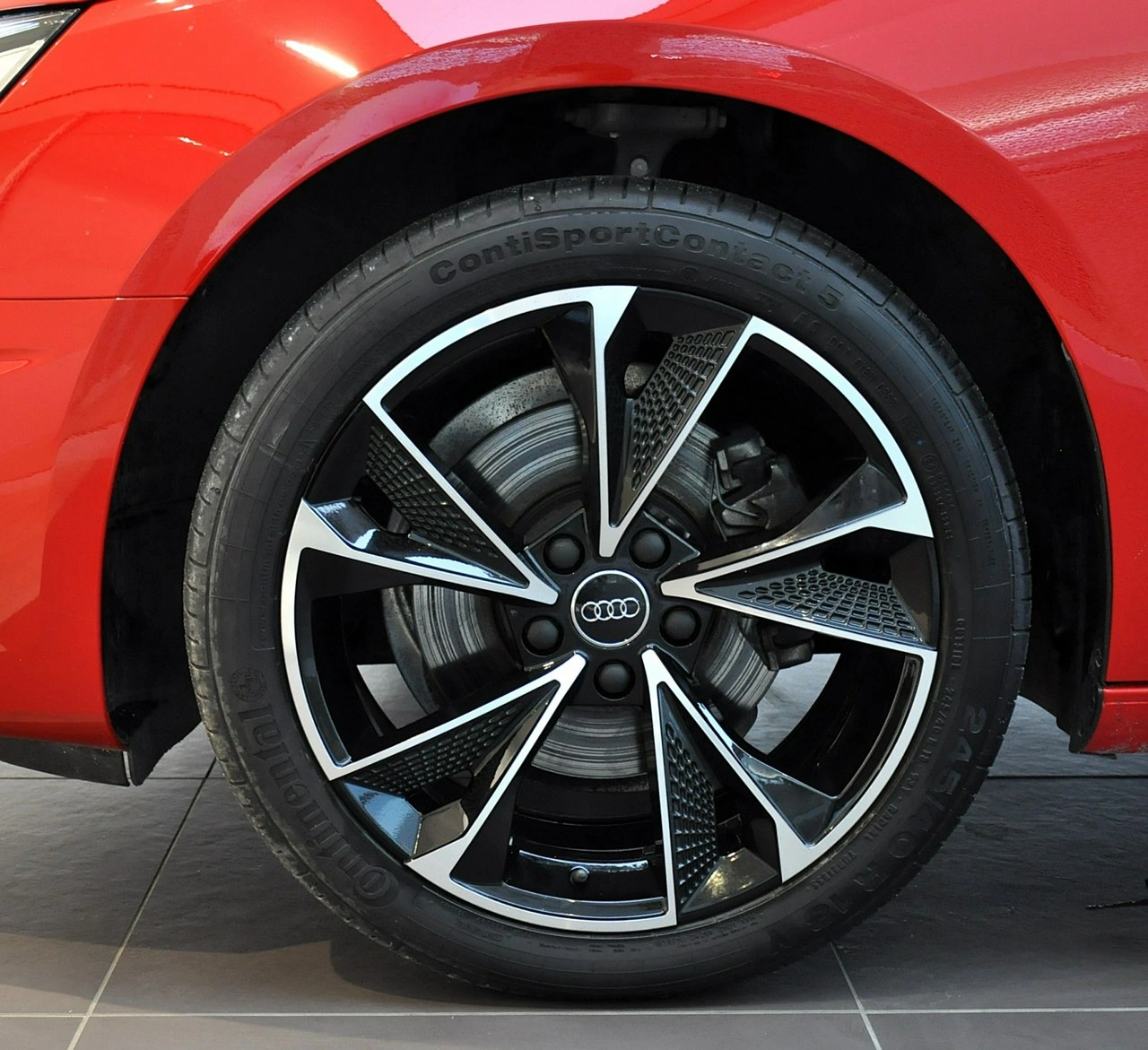 Audi A4 - Zdjęcie 8