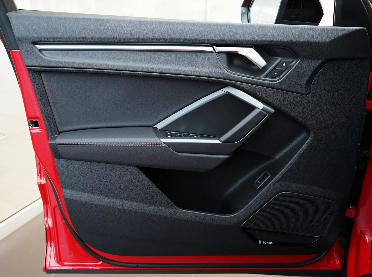 Audi Q3 - Zdjęcie 15