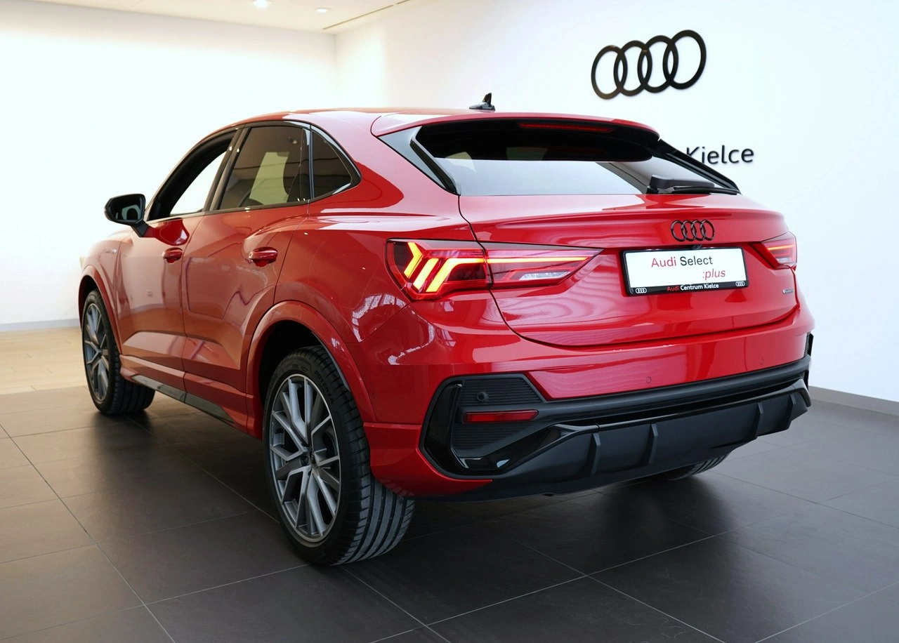 Audi Q3 - Zdjęcie 1