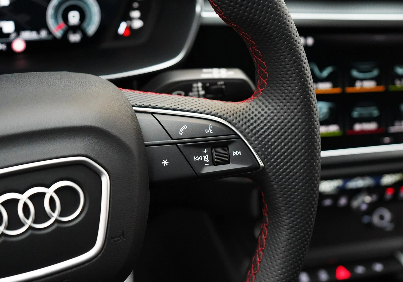 Audi Q3 - Zdjęcie 23