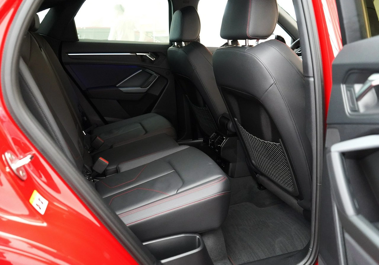 Audi Q3 - Zdjęcie 32