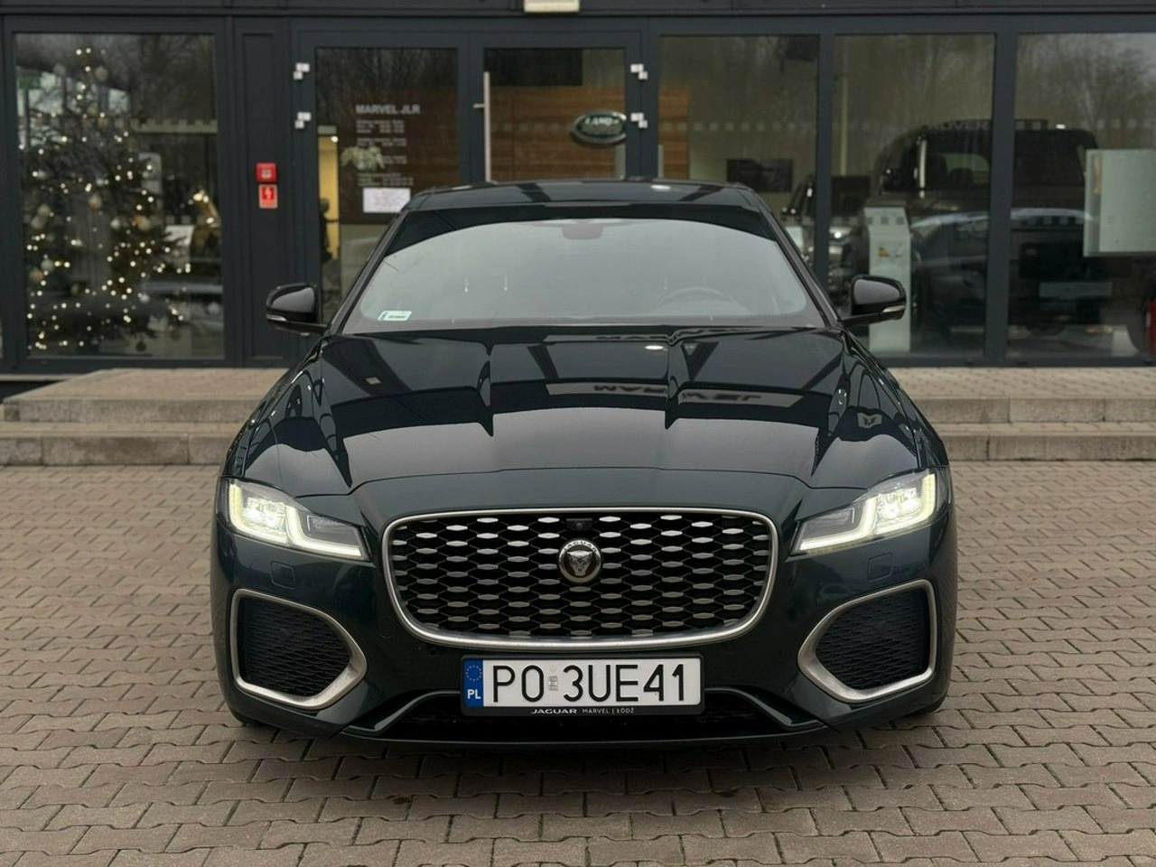 Jaguar XF - Zdjęcie 2