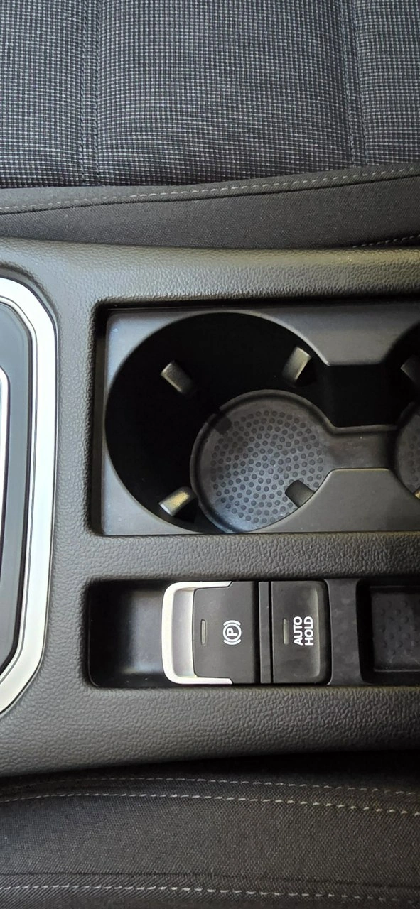 Volkswagen Passat - Zdjęcie 23