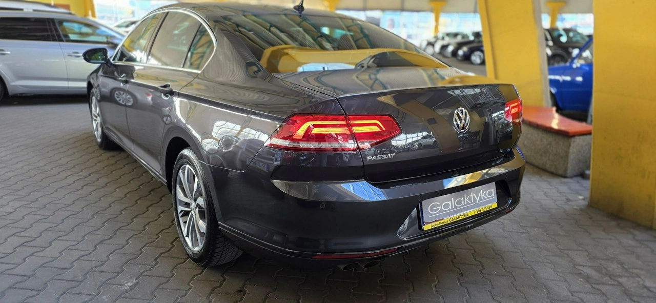 Volkswagen Passat - Zdjęcie 5