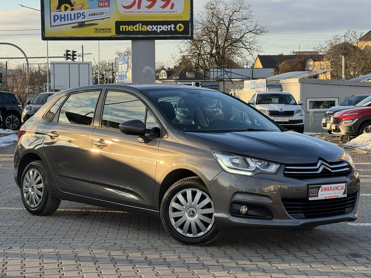 Citroën C4 - Zdjęcie 8