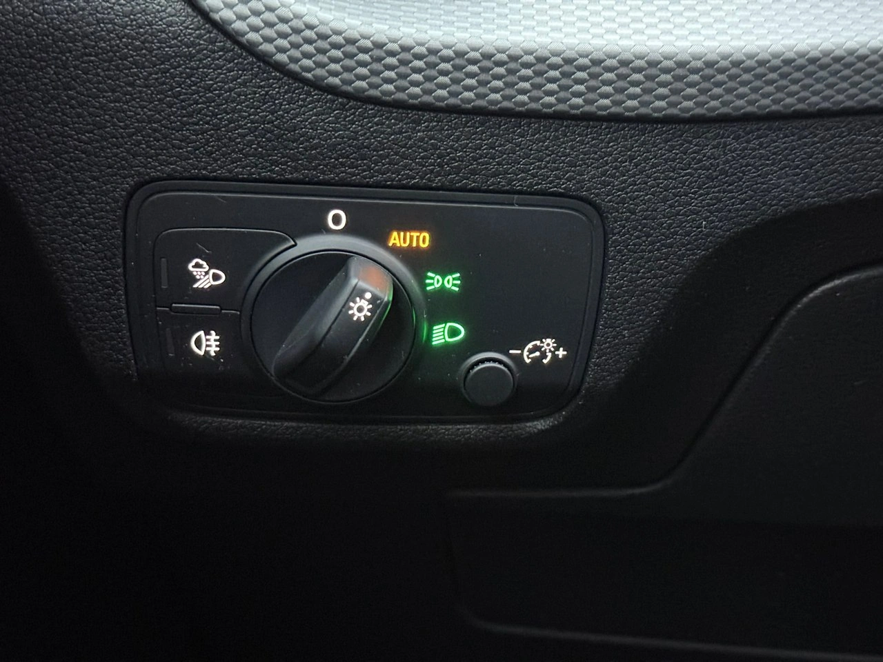 Audi Q2 - Zdjęcie 21