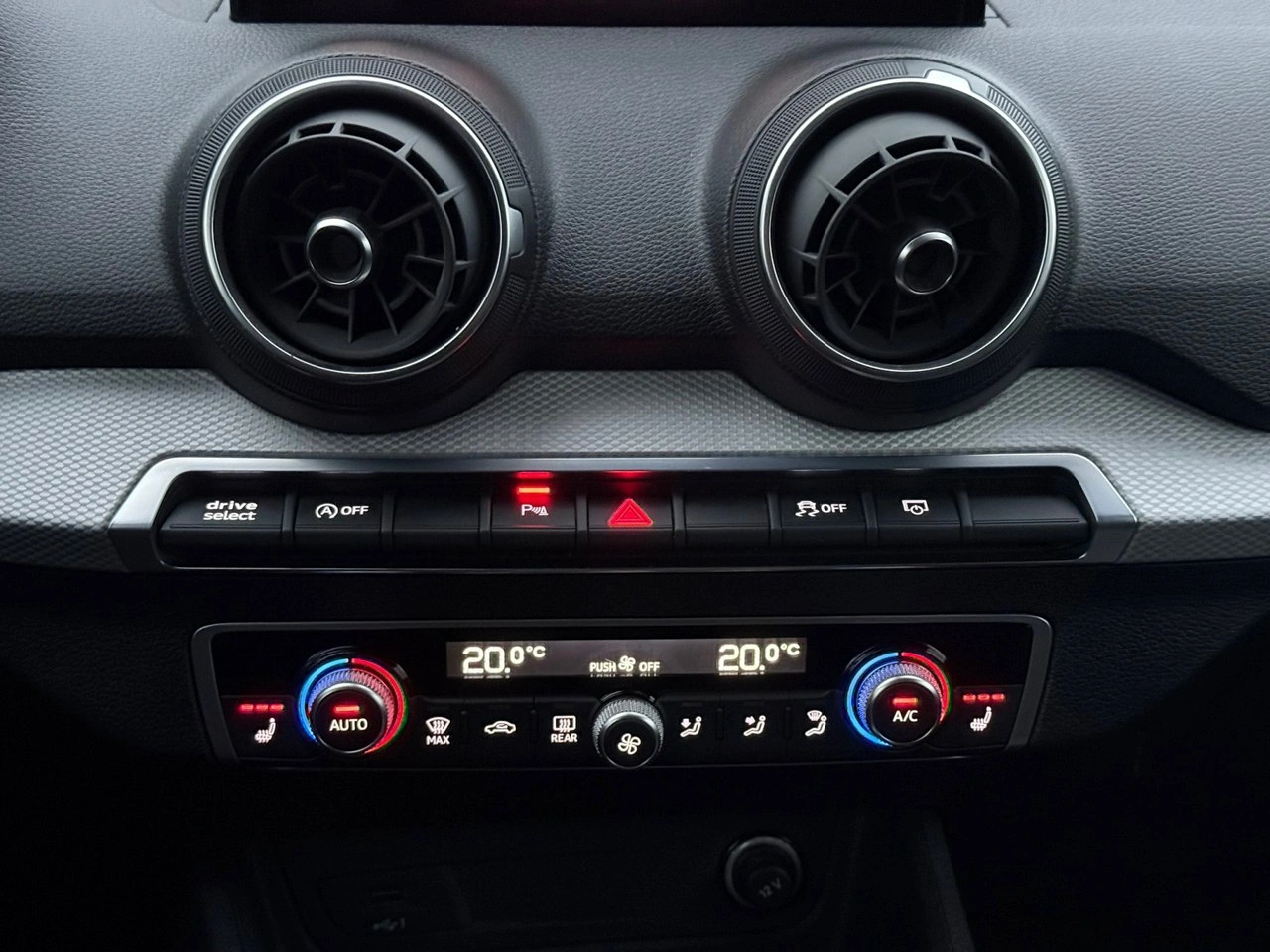 Audi Q2 - Zdjęcie 27