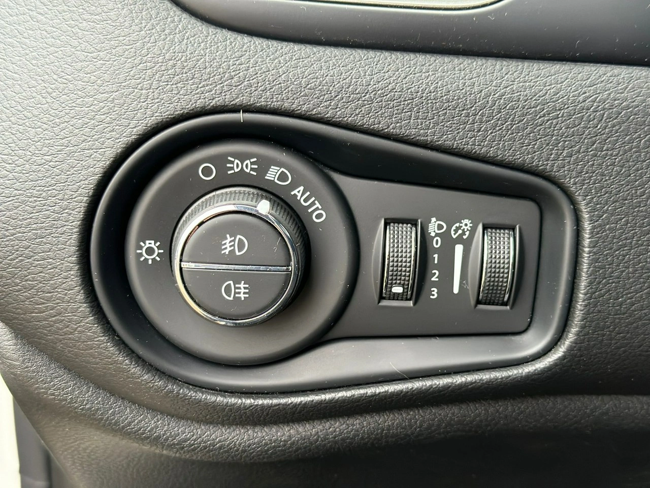 Jeep Renegade - Zdjęcie 19