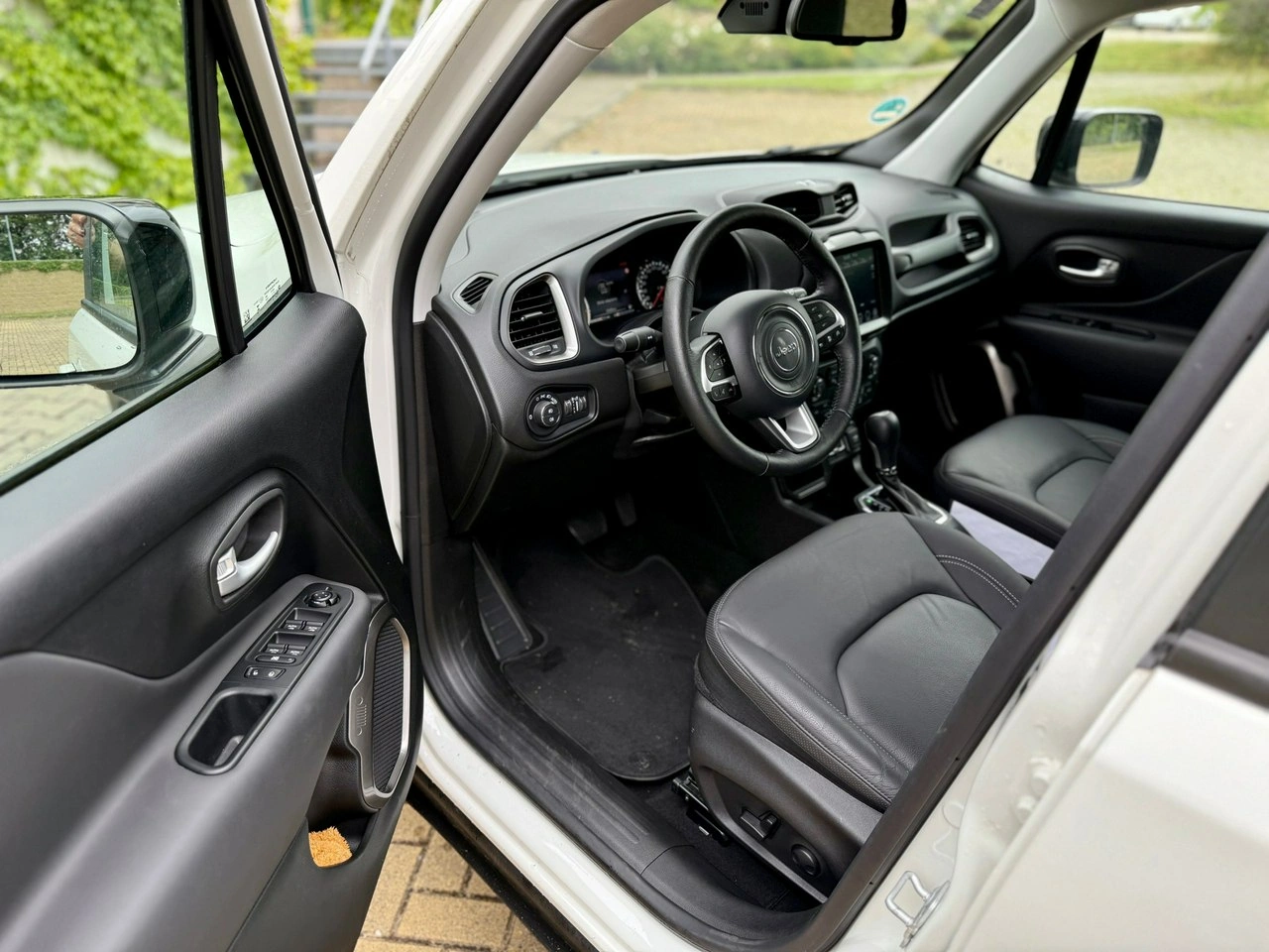 Jeep Renegade - Zdjęcie 4