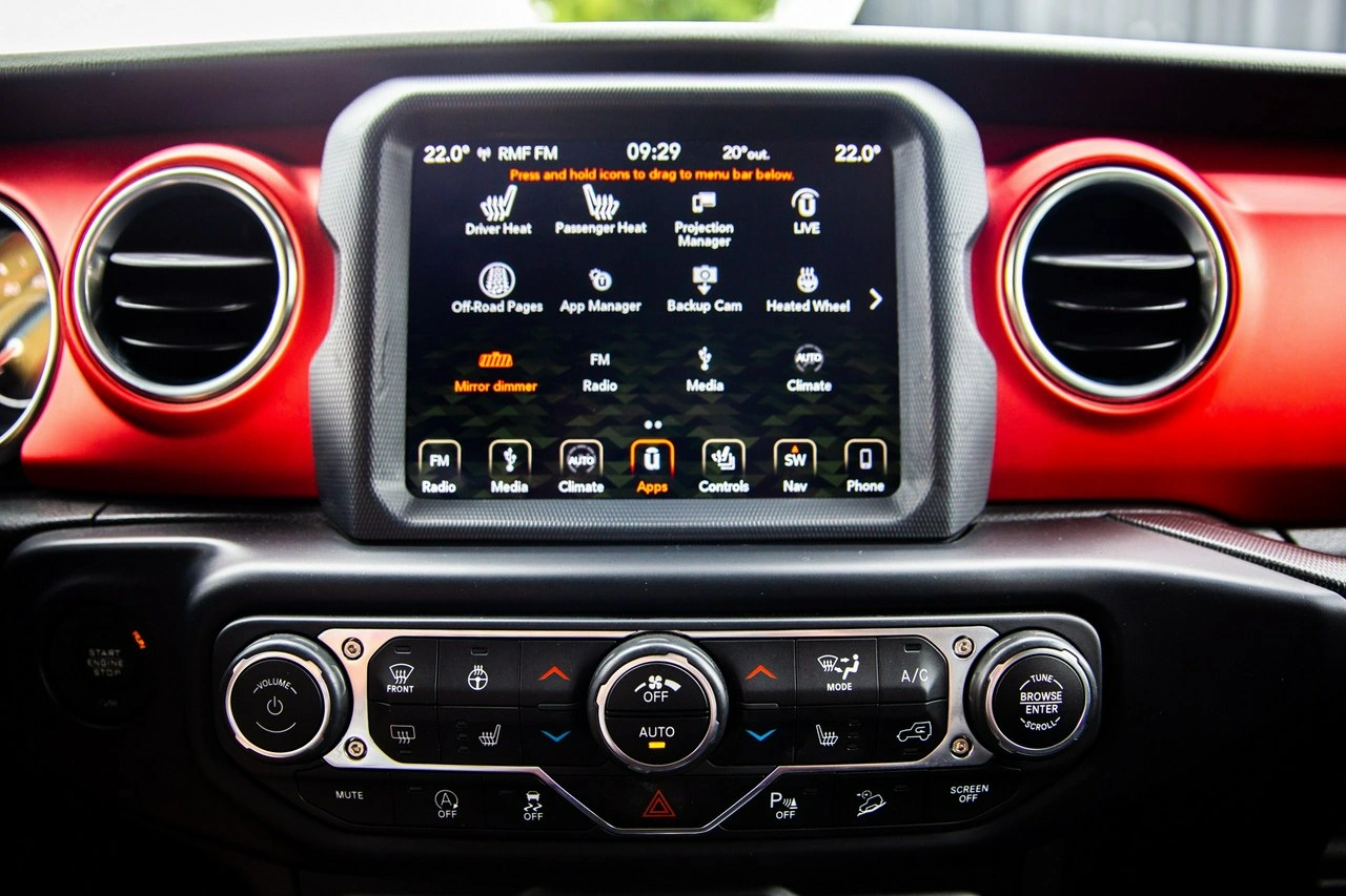 Jeep Wrangler - Zdjęcie 13