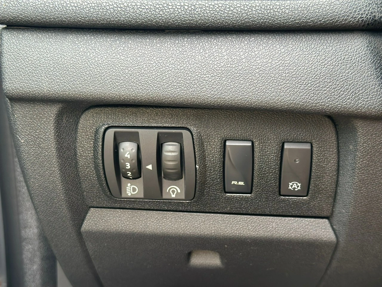 Renault Megane - Zdjęcie 17