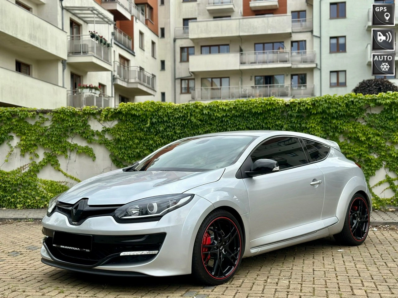 Renault Megane - Główne zdjęcie