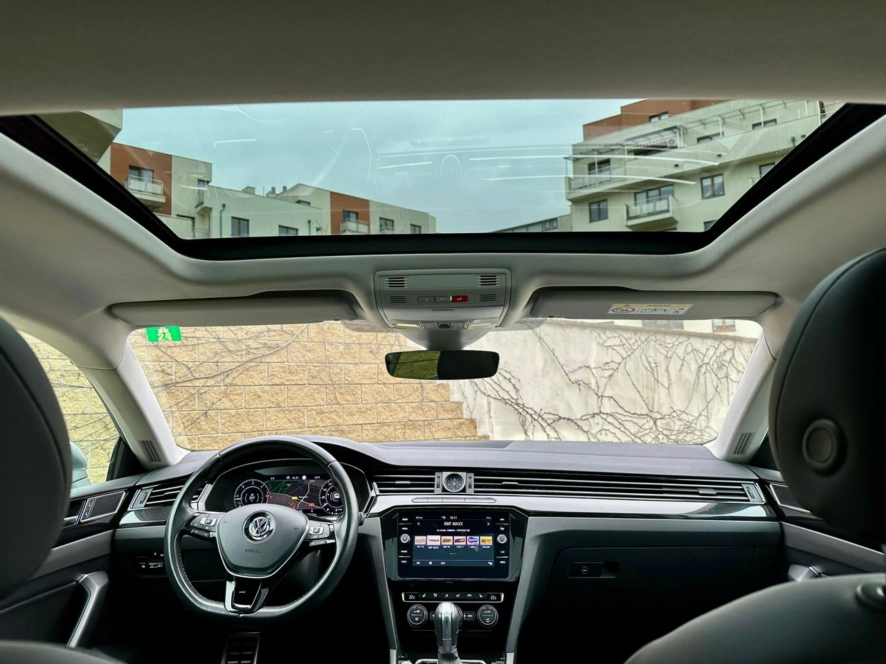 Volkswagen Arteon - Zdjęcie 31