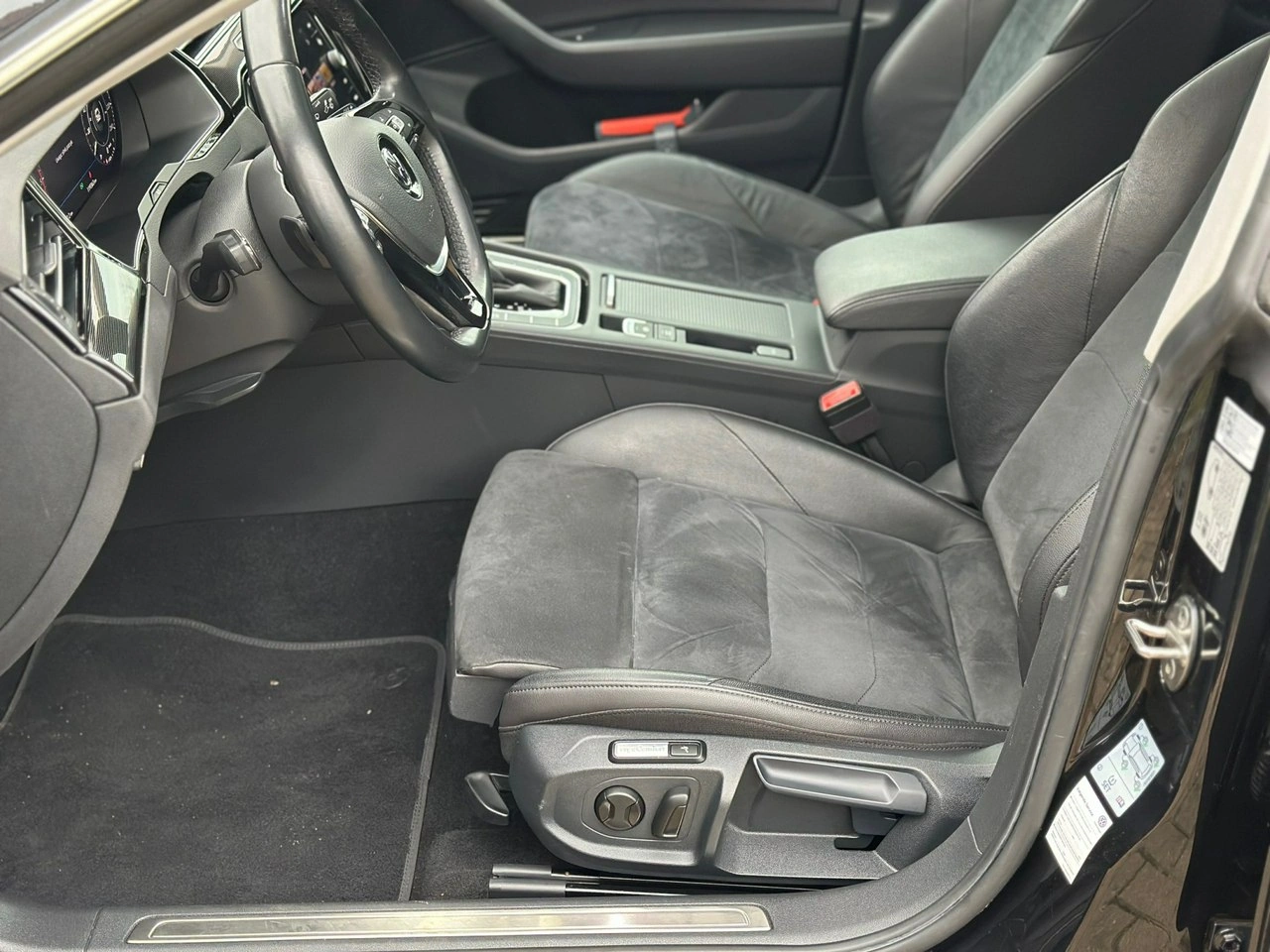 Volkswagen Arteon - Zdjęcie 15