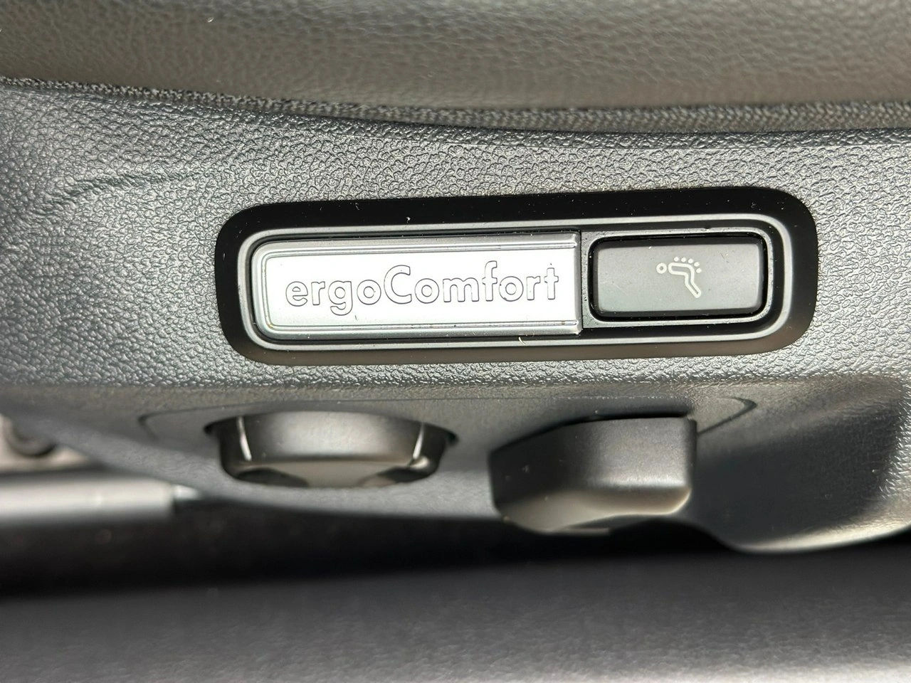 Volkswagen Arteon - Zdjęcie 18