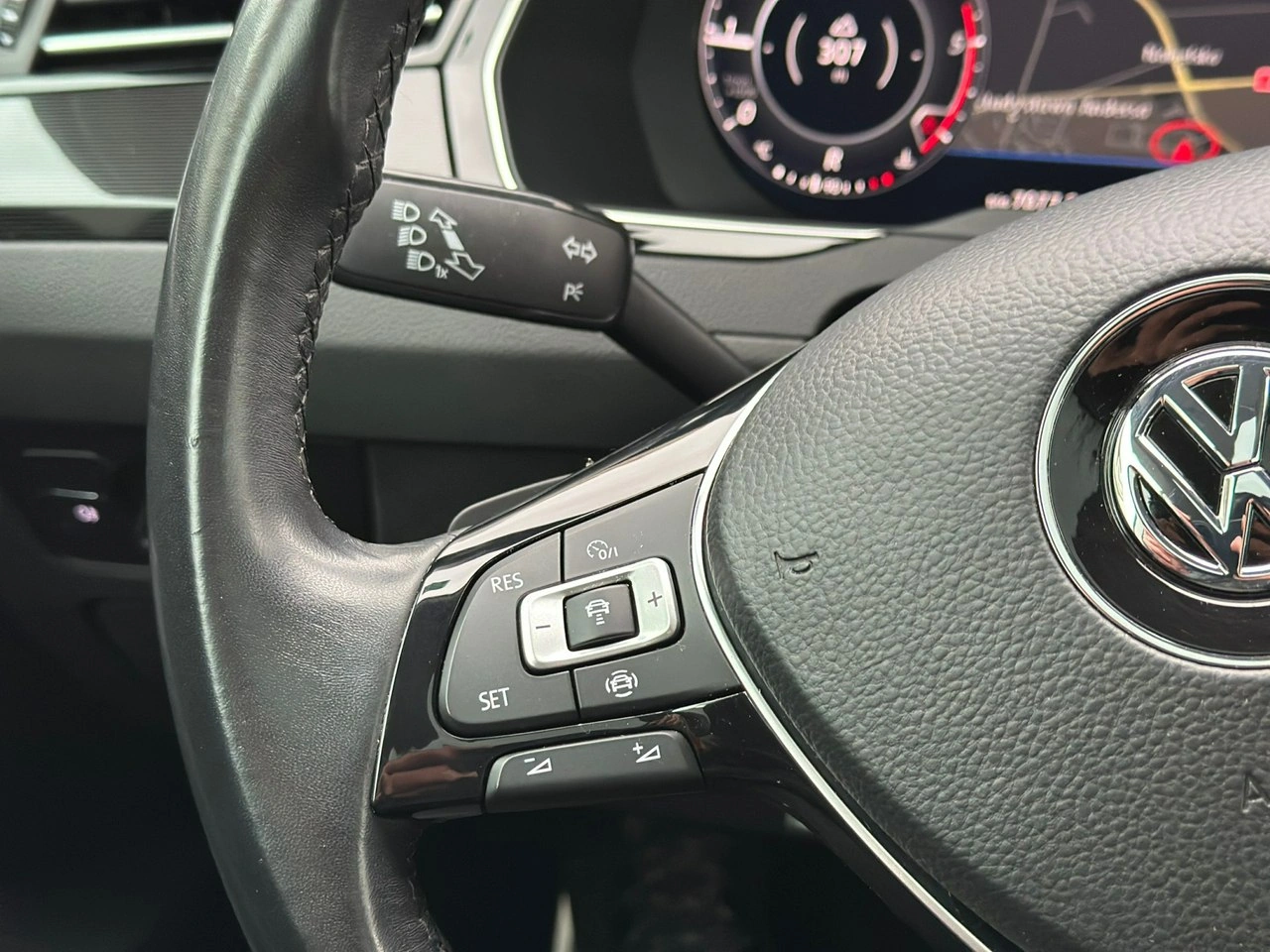 Volkswagen Arteon - Zdjęcie 21