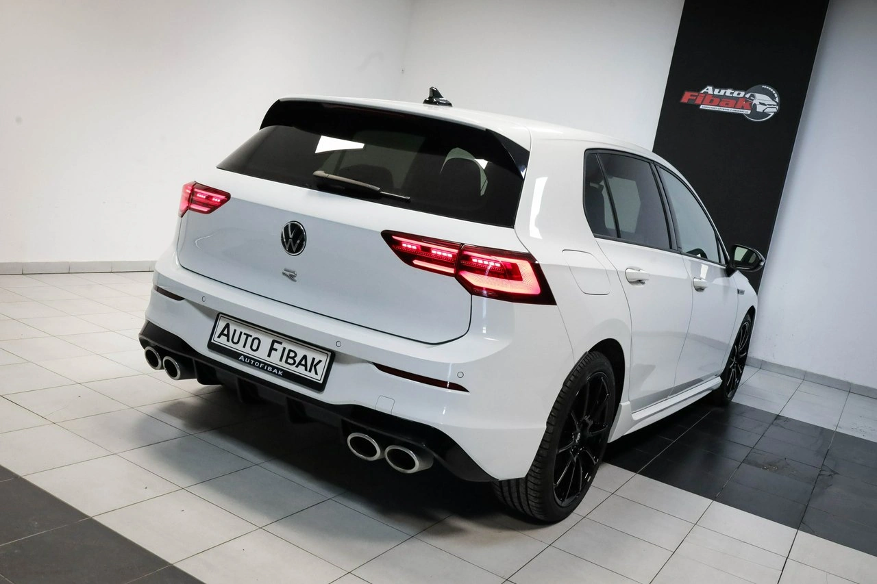 Volkswagen Golf - Zdjęcie 12