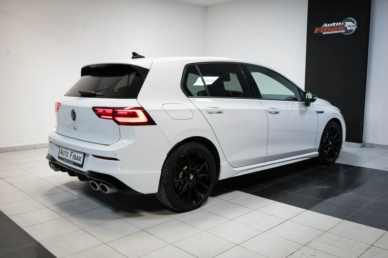 Volkswagen Golf - Zdjęcie 13