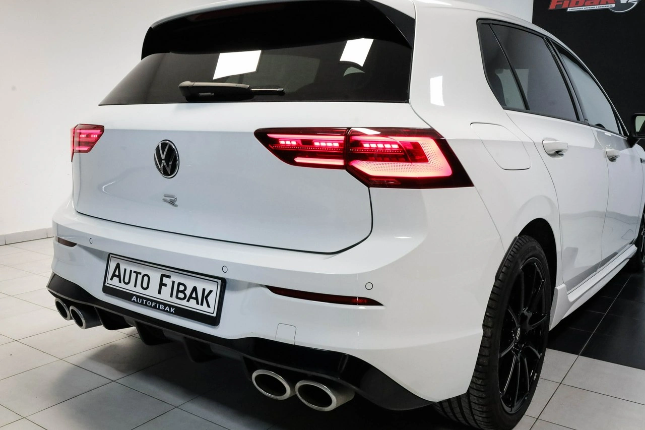 Volkswagen Golf - Zdjęcie 14