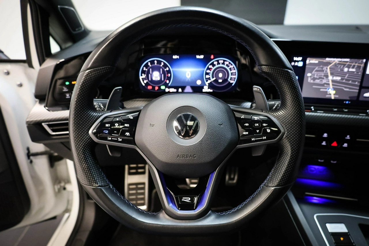 Volkswagen Golf - Zdjęcie 27