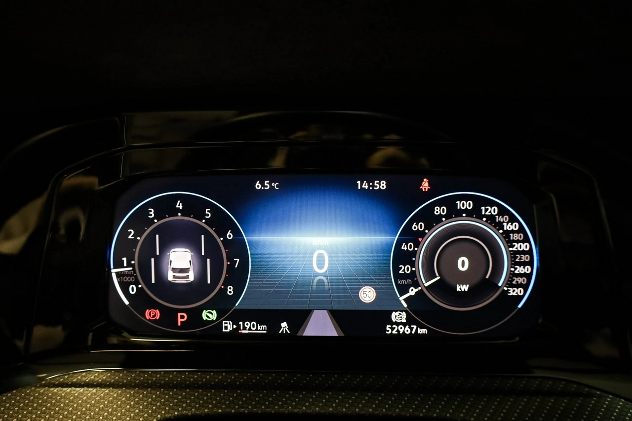 Volkswagen Golf - Zdjęcie 28