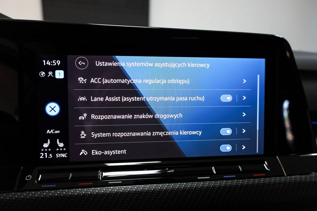 Volkswagen Golf - Zdjęcie 30