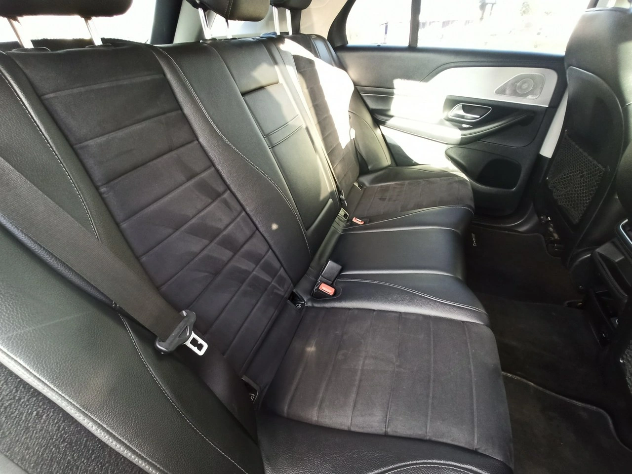 Mercedes GLE 300 - Zdjęcie 9