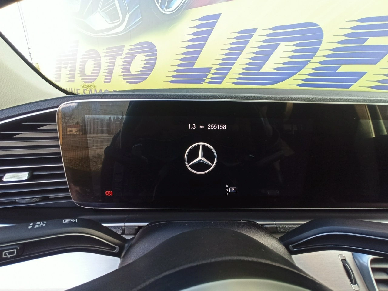 Mercedes GLE 300 - Zdjęcie 11